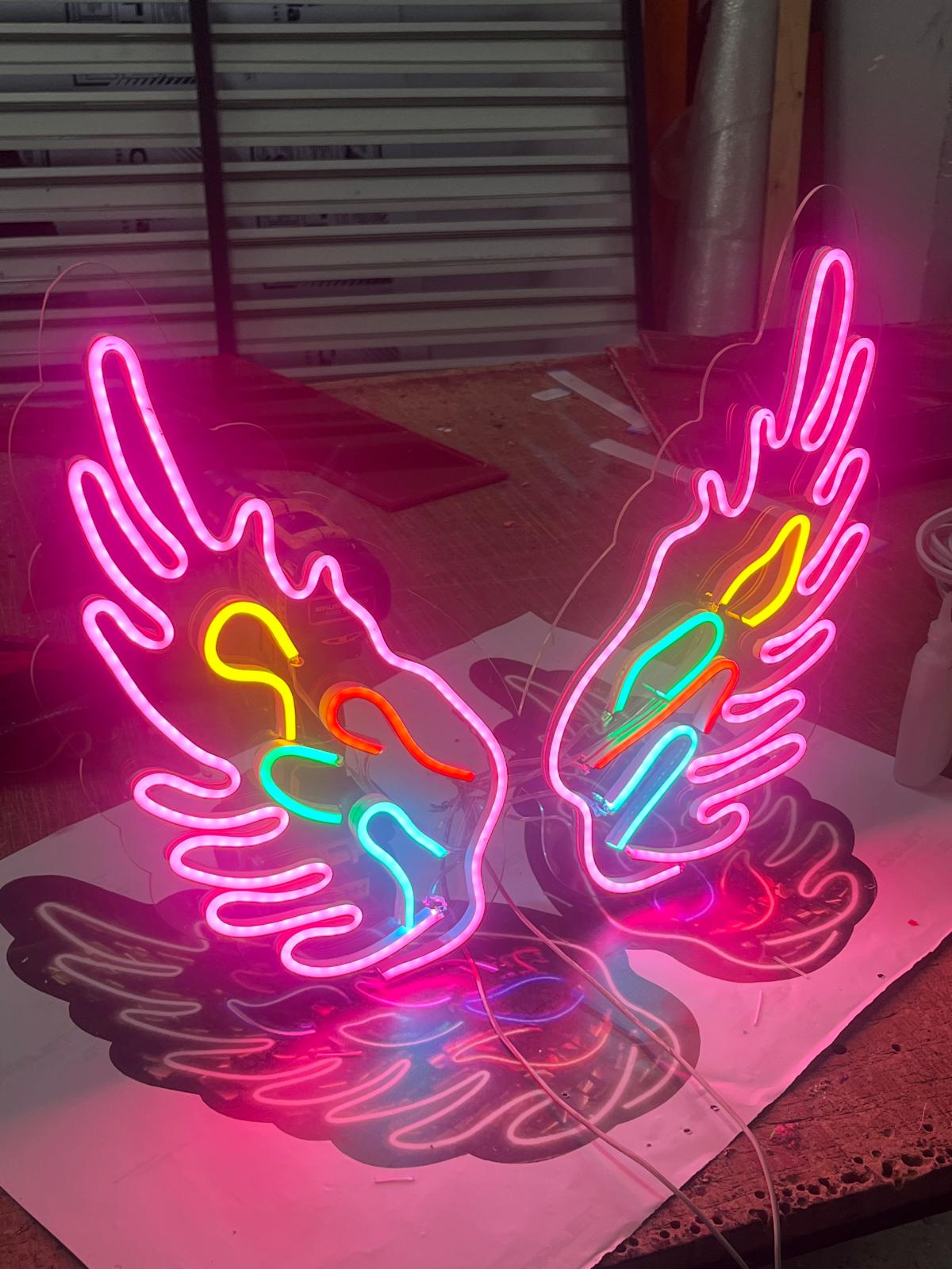 Neon tabela görseli